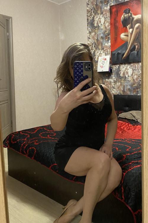 Проститутка Лиза, в Питере у метро Комендантский проспект Проститутка Лиза, в Питере у метро Комендантский проспект