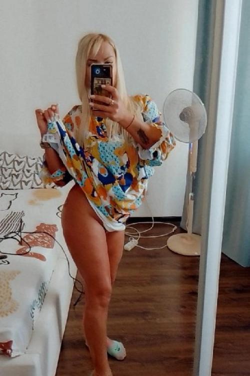 Бесплатные объявления Питера | Роскошная Стильная Инди! Дома Одна!