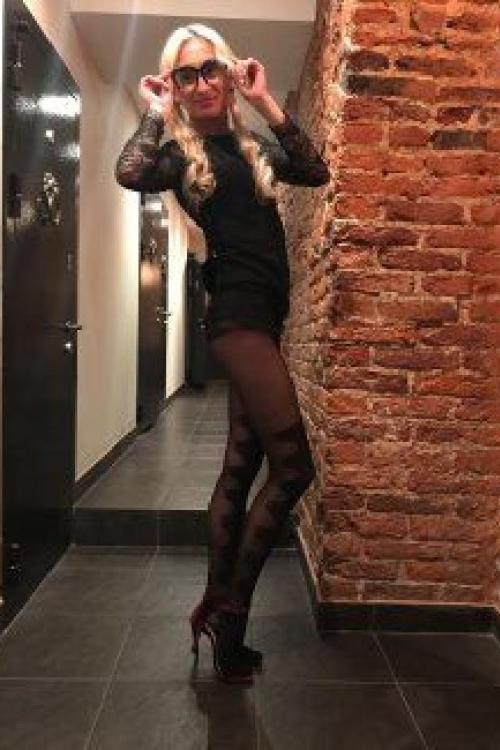 Интим доска Проституток в Питере | Милфа Олеся ) Дыбенко)