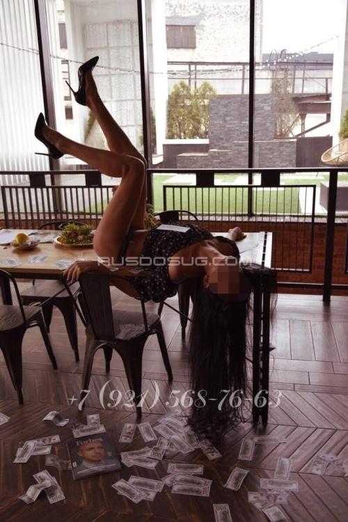 Проститутка Яна, Питера у метро Рыбацкое