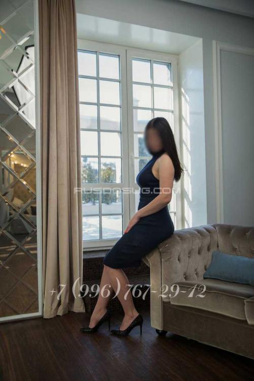 Проститутка Оля, в Питере у метро Озерки