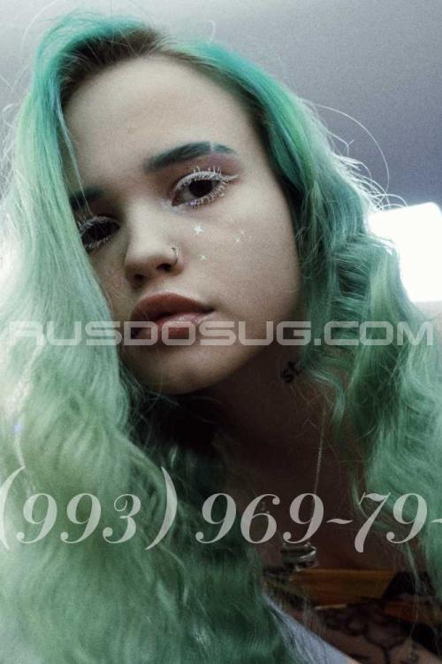 Проститутка Alice With Fire, Питера у метро Площадь Александра Невского