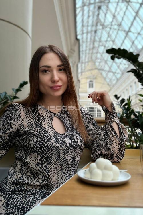 Проститутка Саша, в Питере у метро Адмиралтейская