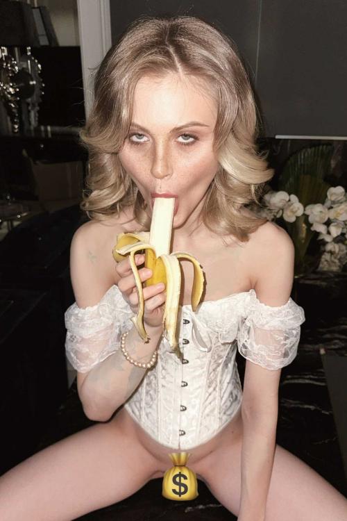 Проститутка Сэйлормун, в Питере у метро Крестовский остров