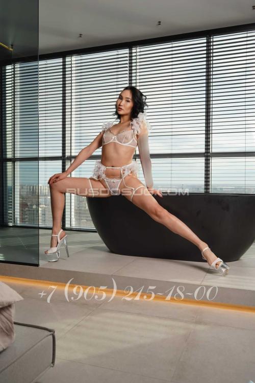 Проститутка Ким, Питера у метро Московские ворота