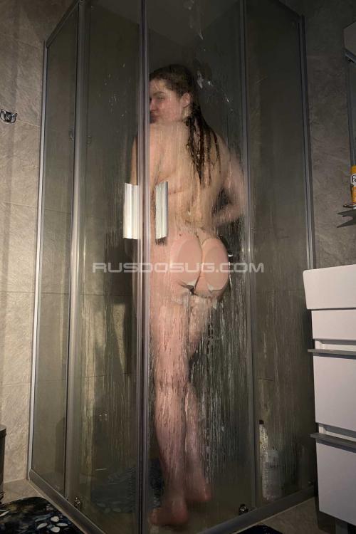 Проститутка Юлия Инди, Питера у метро Купчино