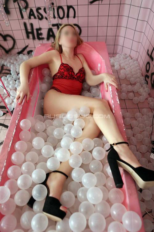 Проститутка Вероника, Питера у метро Площадь Мужества Проститутка Вероника, Питера у метро Площадь Мужества