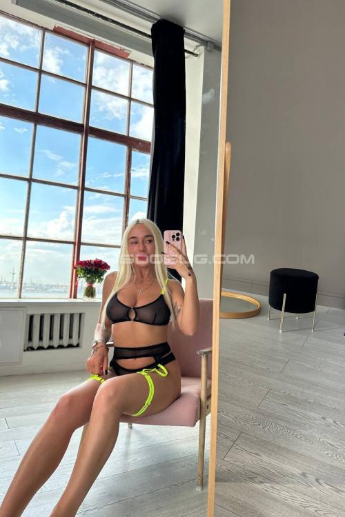 Проститутка Вероника, Питера у метро Василеостровская