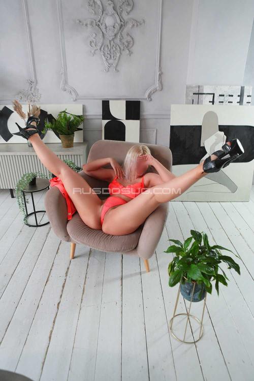 Проститутка Элина, в Питере у метро Озерки Проститутка Элина, в Питере у метро Озерки