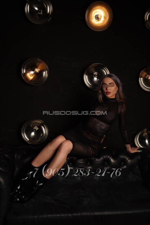 Проститутка Алиса, в Питере у метро Московская