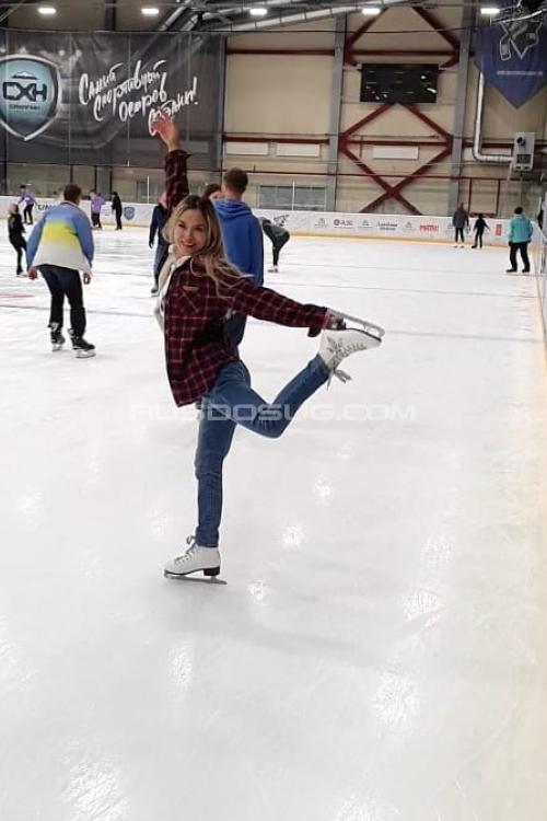 Проститутка Аля, СПб у метро Парк Победы