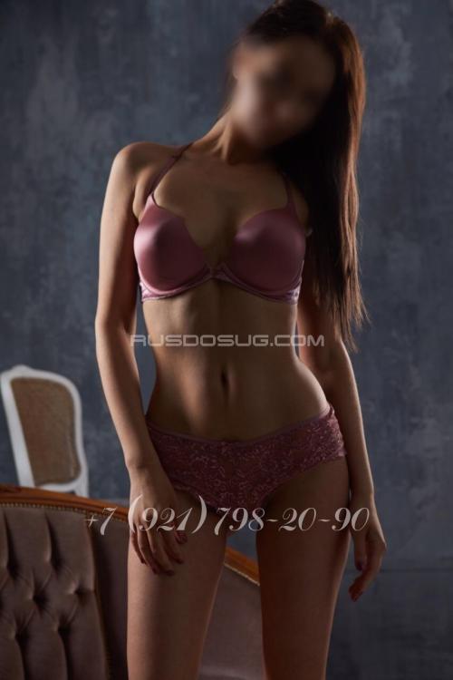 Проститутка Александра Ас Горловой Мбр, в Питере у метро Площадь Восстания Проститутка Александра Ас Горловой Мбр, в Питере у метро Площадь Восстания