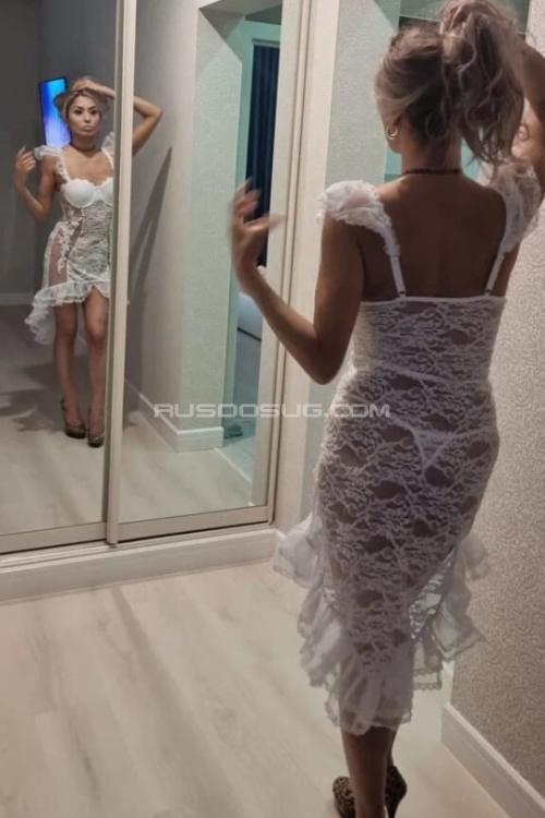 Проститутка Аля, в Питере у метро Парк Победы