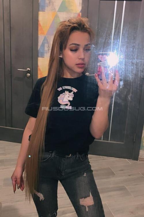 Проститутка Дюймовочка Софа, СПб у метро Московская