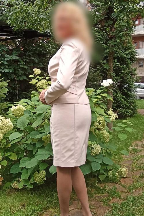 Проститутка Инна, СПб у метро Озерки