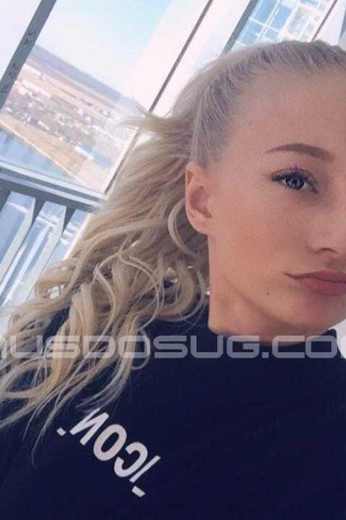 Проститутка Маргарита (сейчас в Питере), Питера у метро Московская