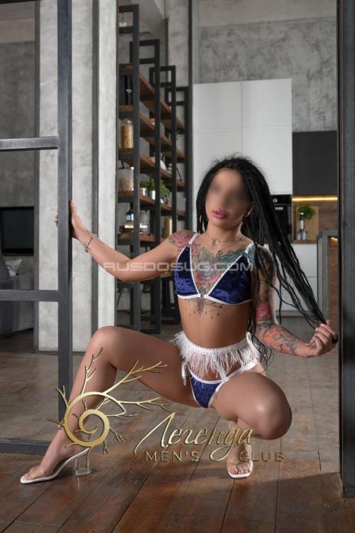 Проститутка Ася, в Питере у метро Маяковская