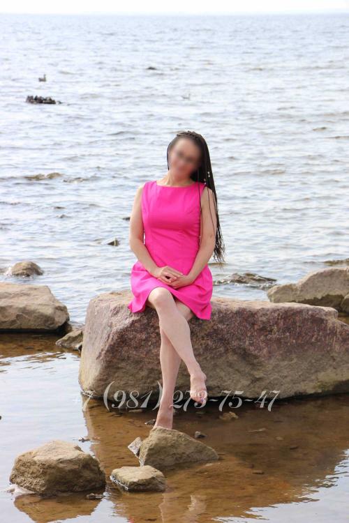 Проститутка Валерия, в Питере у метро Комендантский проспект