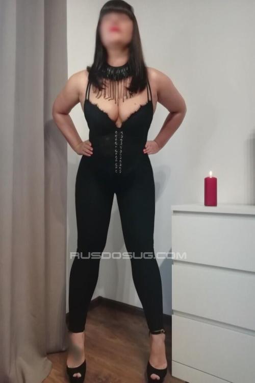 Проститутка Евгения, Питера у метро Купчино