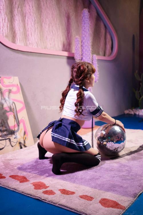 Проститутка Сэйлор Мун, Питера у метро Парк Победы