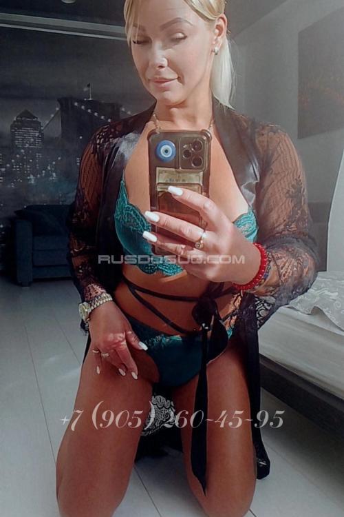 Проститутка Николь - Sex как в Порно- без доплат, в Питере у метро Комендантский проспект