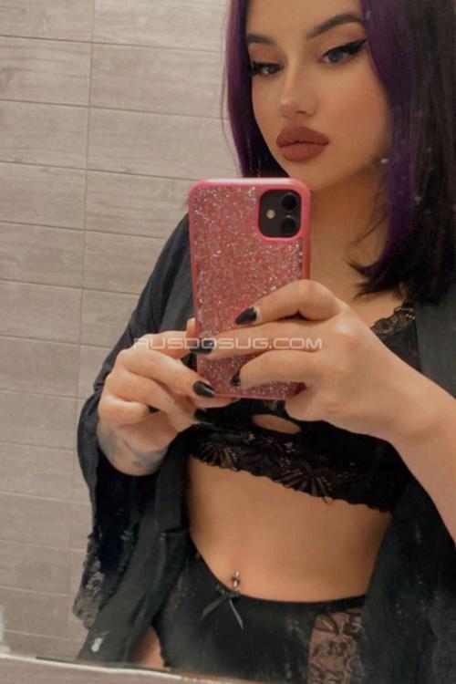 Проститутка Адель - узенькая писечка, в Питере у метро Фрунзенская