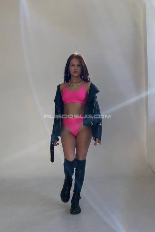 Проститутка Веронитка, Питера у метро Маяковская