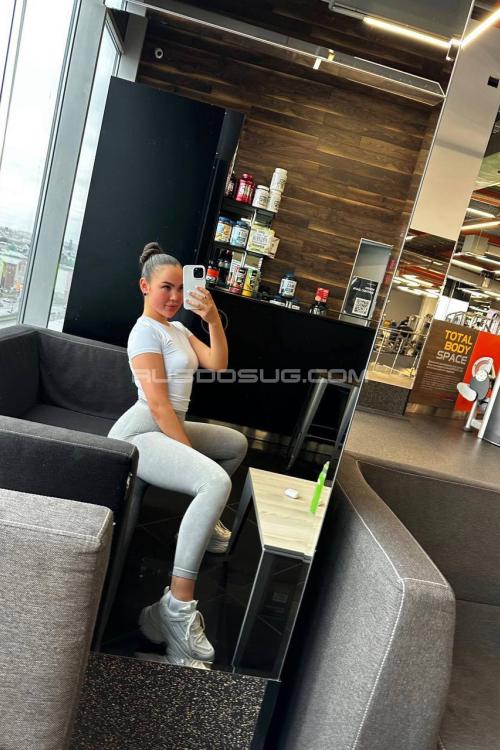 Проститутка Диана, СПб у метро Владимирская