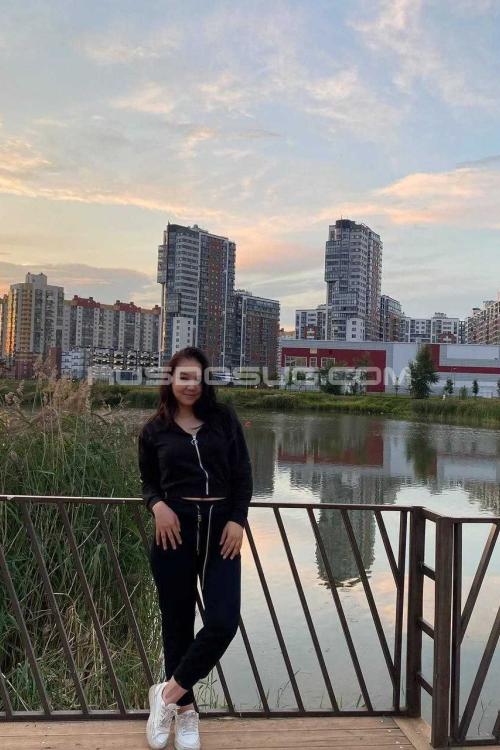 Проститутка Адель, СПб у метро Парнас