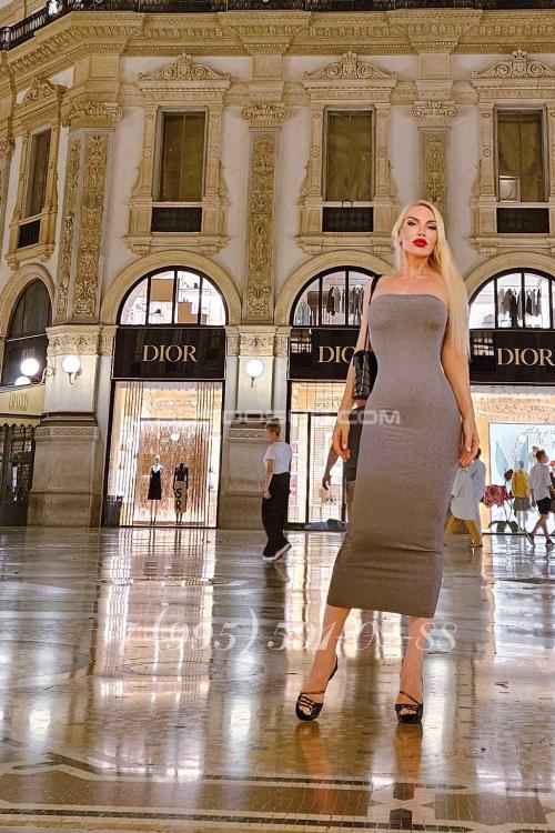 Проститутка Диана luxe service, Питера у метро Крестовский остров