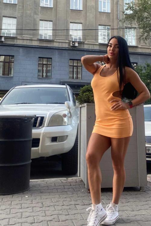 Проститутка Николь, Питера у метро Звёздная