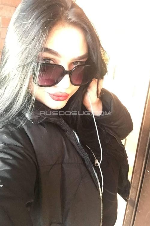 Проститутка Настена, в Питере у метро Московская