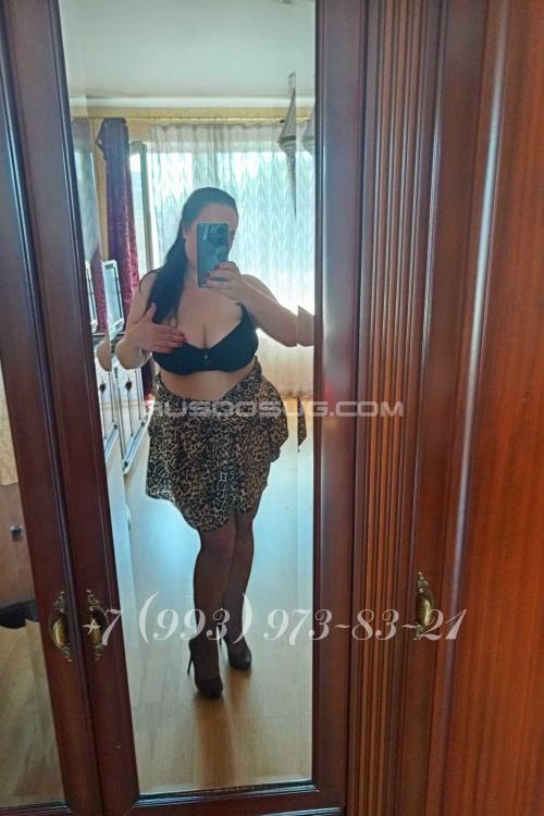 Проститутка Маша, в Питере у метро Московская