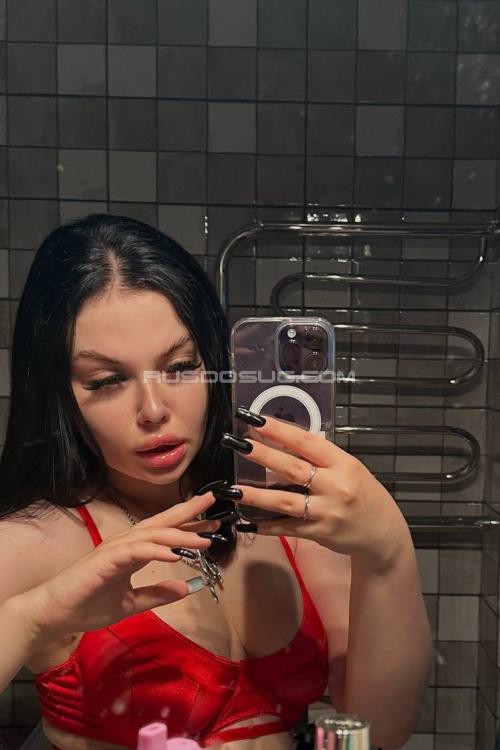 Проститутка Валерия, СПб у метро Чернышевская