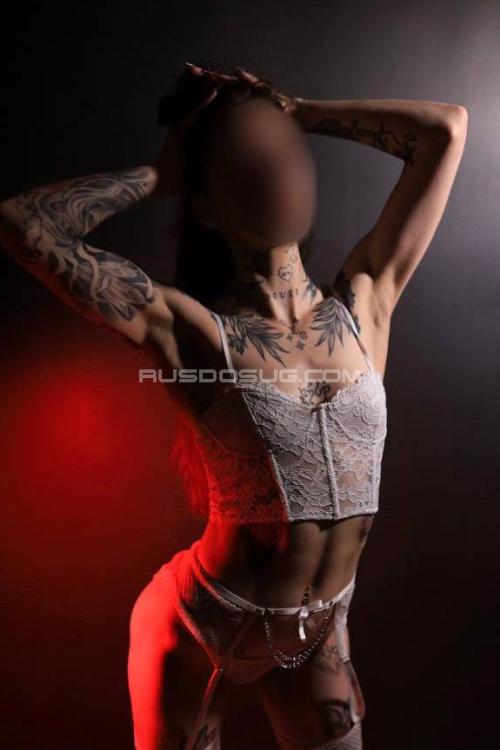 Проститутка Лана, Питера у метро Невский проспект