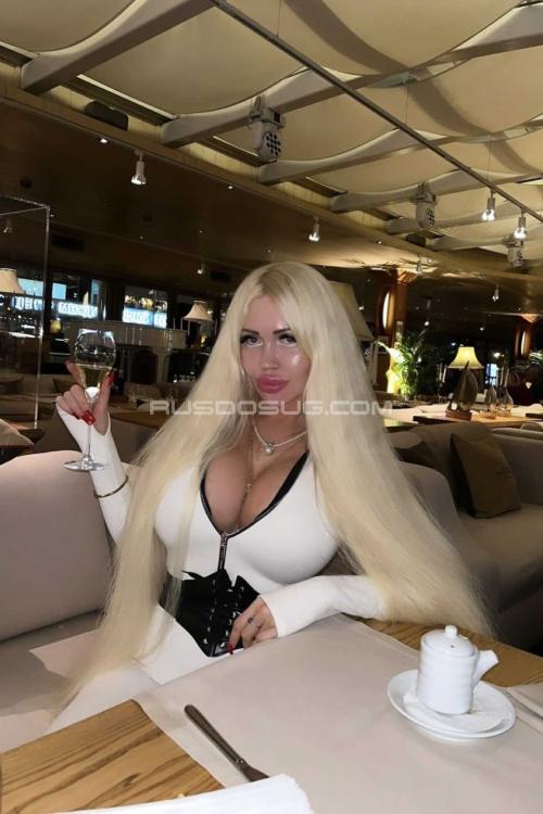 Проститутка Мелиса, в Питере у метро Площадь Восстания