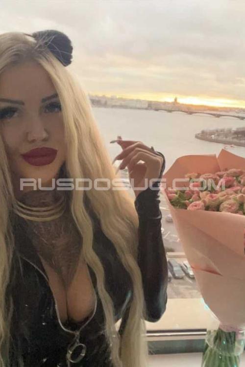 Проститутка Мелиса, в Питере у метро Площадь Восстания