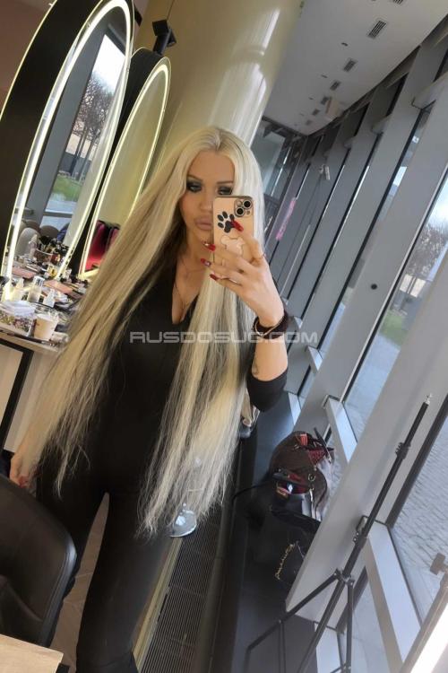 Проститутка Мелиса, Питера у метро Гостиный двор