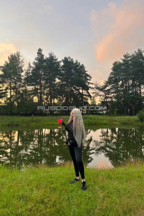 Проститутка Мелиса, Питера у метро Гостиный двор