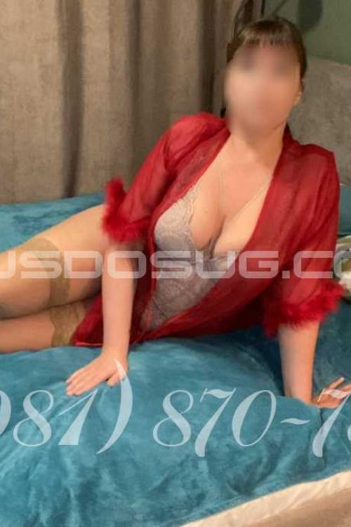 Проститутка Анечка Инди, Питера у метро Комендантский проспект