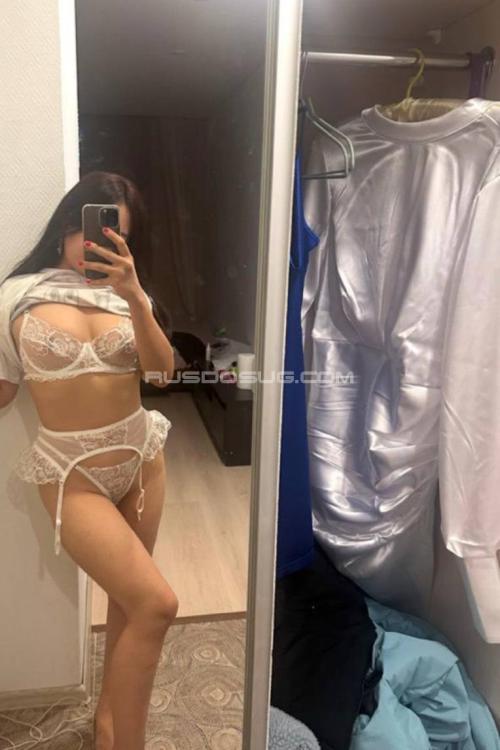 Проститутка Том Ям, СПб у метро Московская