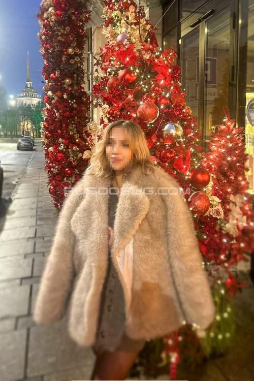 Проститутка София, СПб у метро Парк Победы