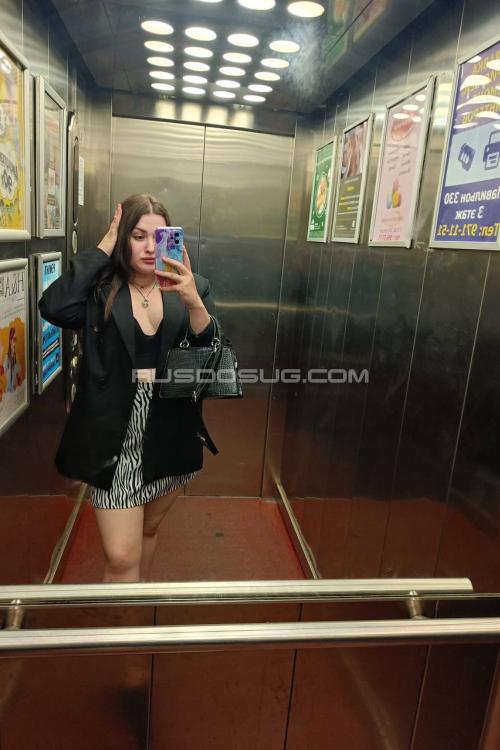 Проститутка Дарья, СПб у метро Московская Проститутка Дарья, СПб у метро Московская