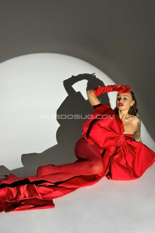 Проститутка Кэрри, в Питере у метро Звёздная