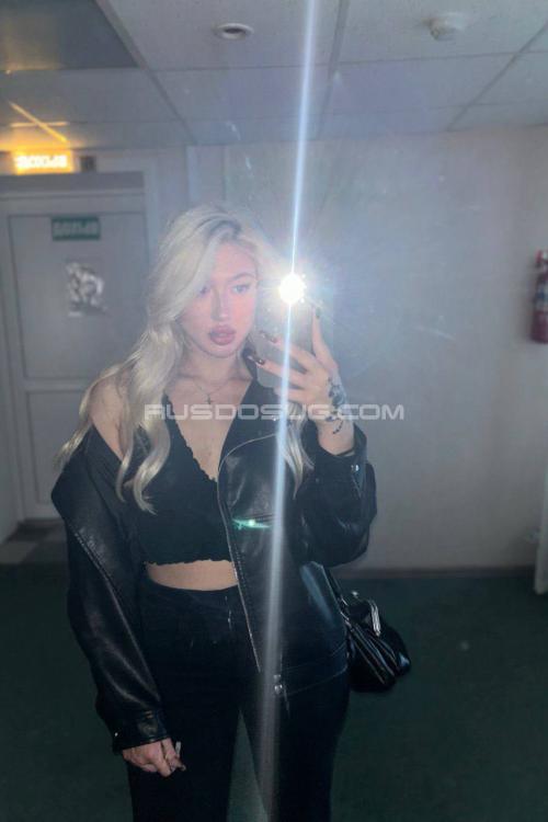 Проститутка Лера, Питера у метро метро Фрунзенская