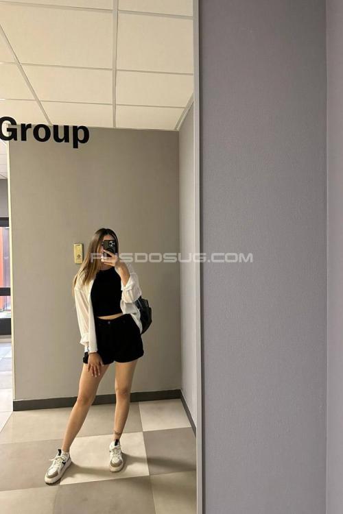 Проститутка Амина, Питера у метро Звёздная