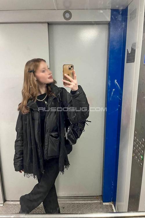 Проститутка София, в Питере у метро Лесная