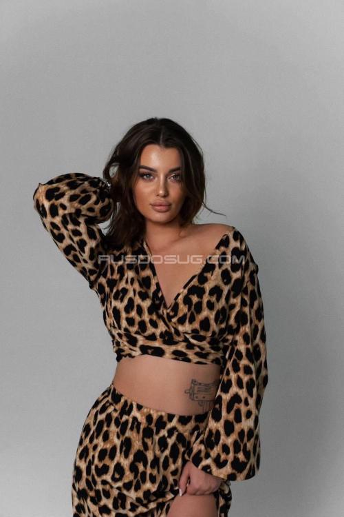 Проститутка Адель, Питера у метро Площадь Александра Невского