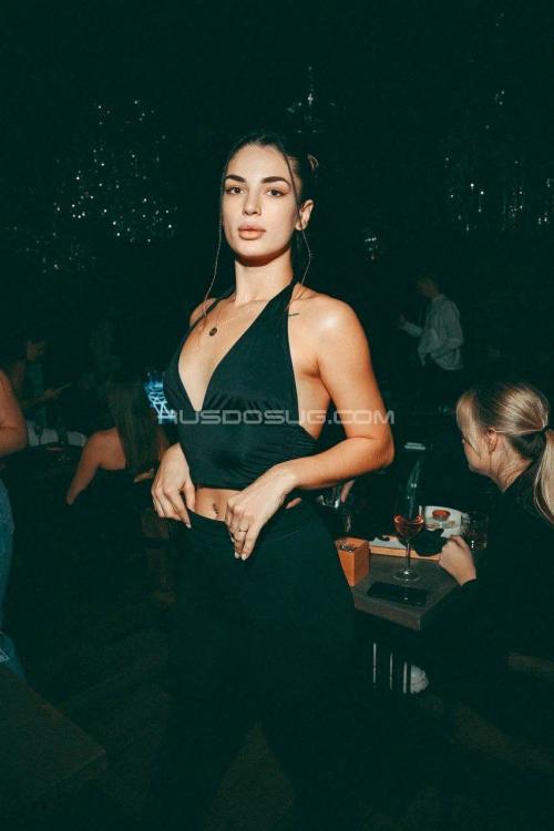 Проститутка Балерина Ева, Питера у метро Парк Победы