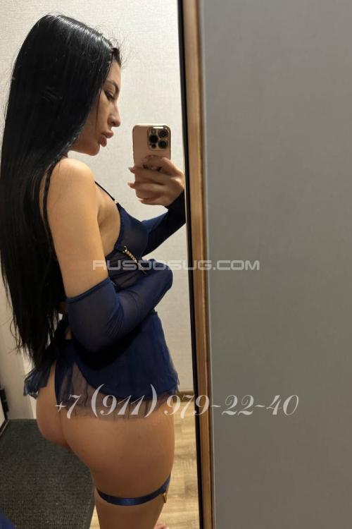 Проститутка Влада, Питера у метро Московские ворота